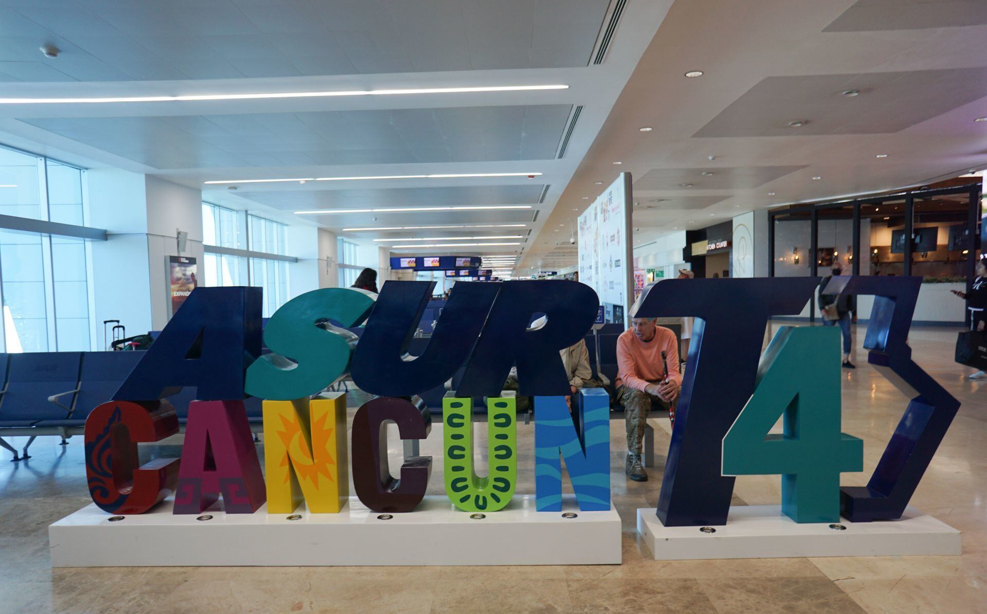 Aeropuerto de Cancún, es vigilado por la delincuencia organizada