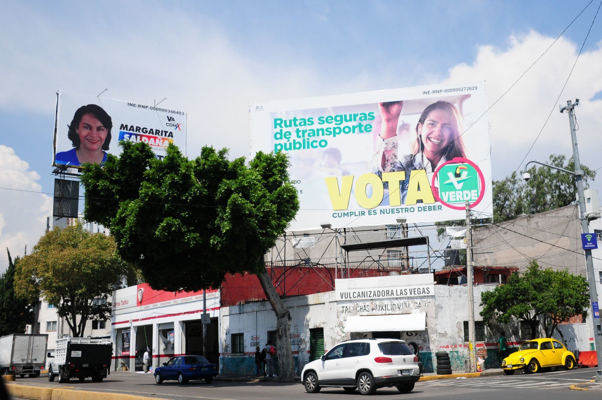 Espectaculares en CDMX