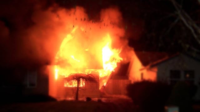 (Imagen ilustrativa) Incendio en casa