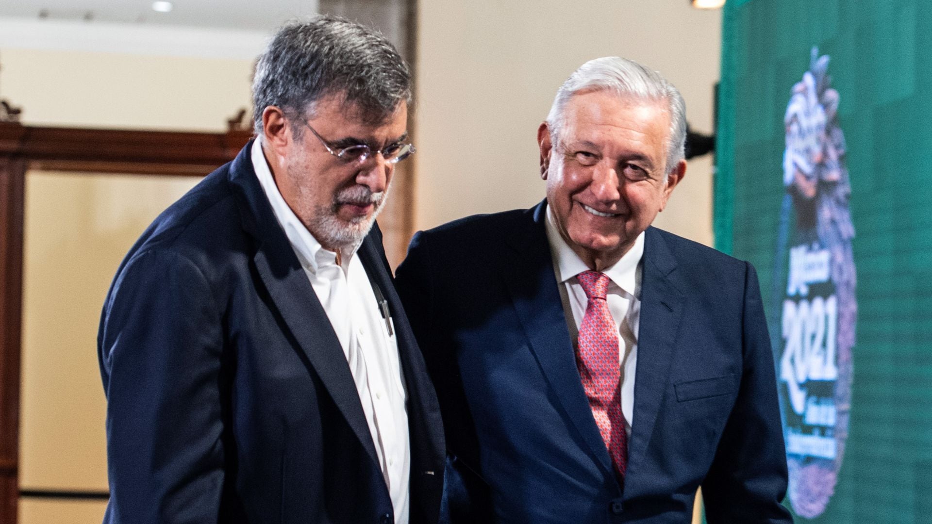 Leales y traidores a las máximas obradoristas