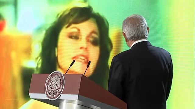 AMLO dedica canción de Juan Gabriel a medios