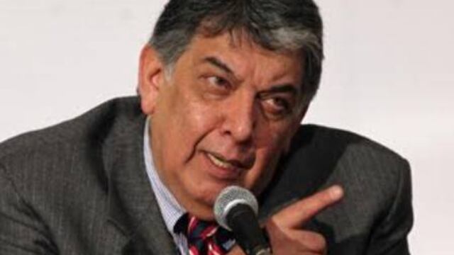 Murat es bronco; no se le da ser amable y conciliador.