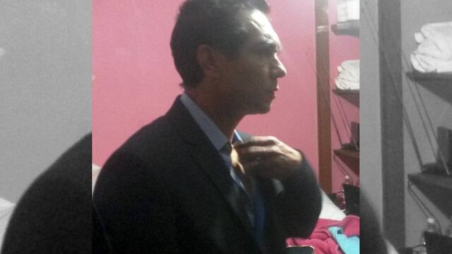 El otrora procurador le seguía la pista a Abarca, quien de acuerdo con una declaración ministerial recibía a 'El Gil' en su oficina para pactar acuerdos.