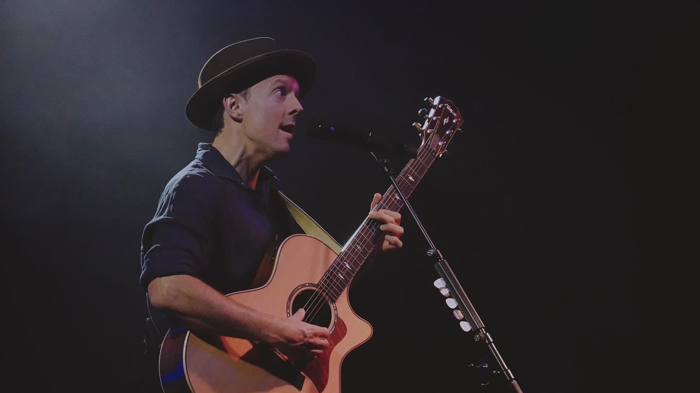 ¿A qué hora termina el concierto de Jason Mraz en el Teatro Metropólitan? Horario del 22 de marzo