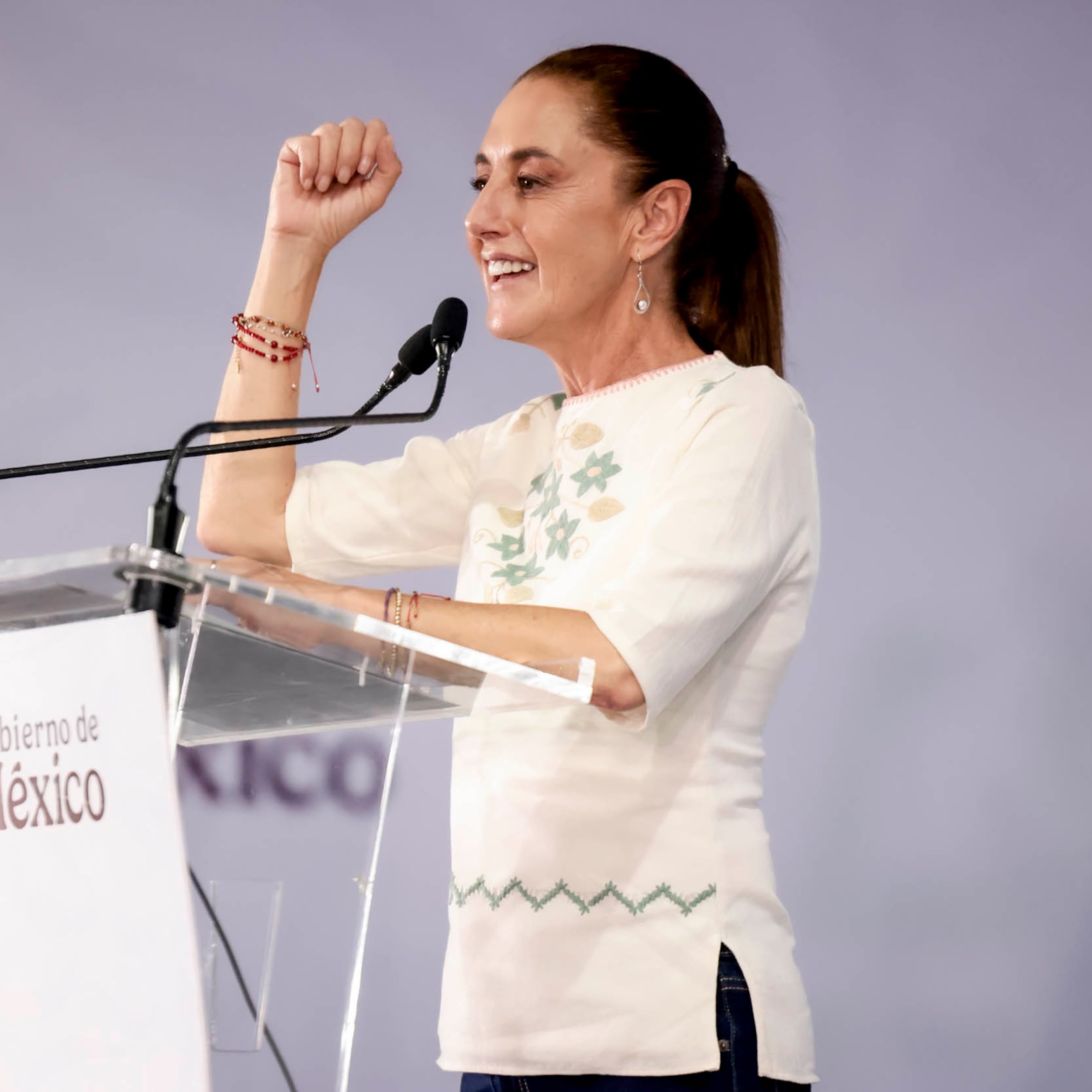 Claudia Sheinbaum destaca impulso a la vivienda por alza al salario mínimo