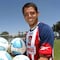 Club Chivas ya está haciendo su “agosto” con Chicharito Hernández y todavía ni lo fichan