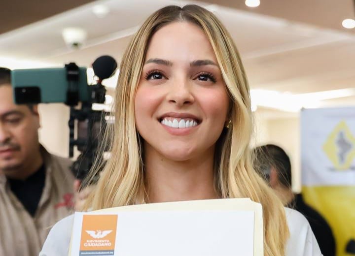 Mariana Rodríguez registra su candidatura al gobierno de Nuevo León
