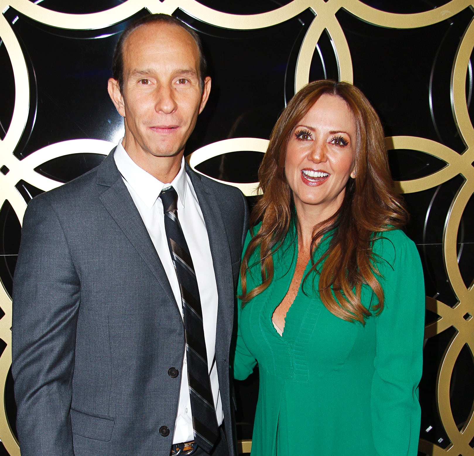 Andrea Legarreta festeja cumpleaños de Erik Rubín