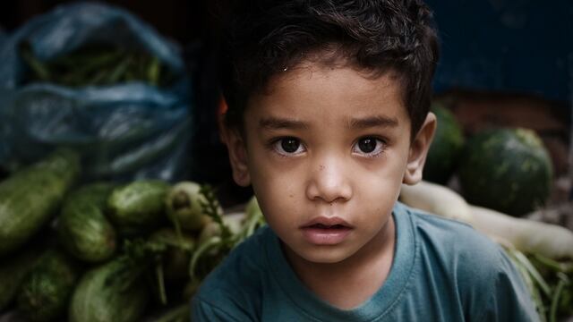 Niños veganos crecen con desnutrición.