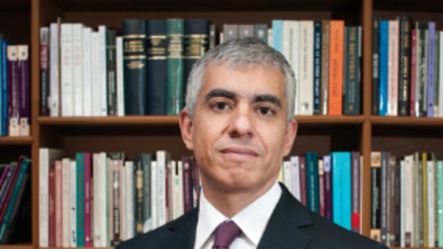 ¿Quién es Sergio López Ayllón, designado por el INAI como parte del comité para evaluar a aspirantes del INE?