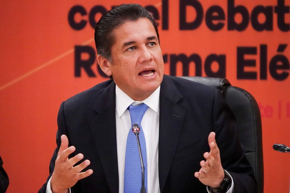 Carlos Alberto Puente Salas, diputado del PVEM