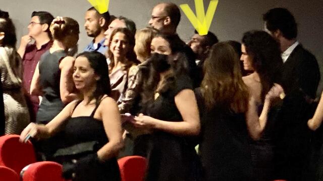 En las flechas, los guaruras cuidando a su pachá sampetrino