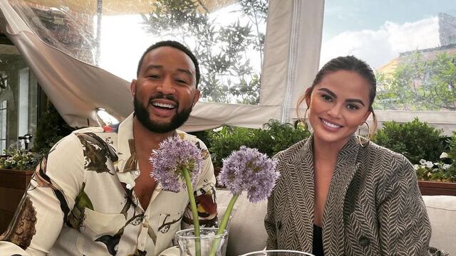 Tras perder a Jack, Chrissy Teigen y John Legend han recibido una feliz noticia