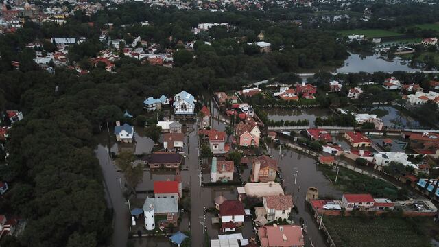 Inundación en el centro de Tequisquiapan