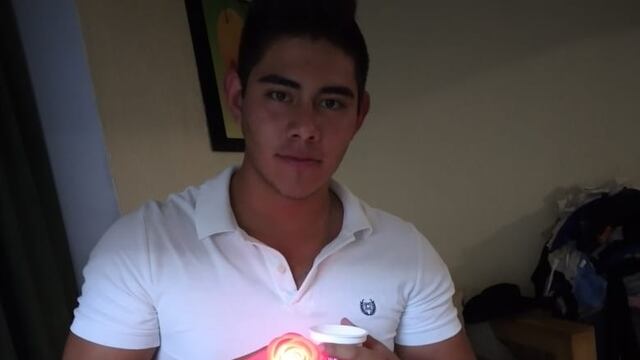 Juan Carlos murió al salvar a su hermana de un asalto en León, Guanajuato