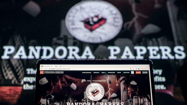 Los negocios ocultos de al menos 3 mil mexicanos.