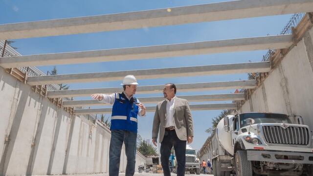 Pedro Rodríguez, alcalde de Atizapán supervisa obra vial del Deprimido Chiluca