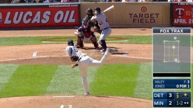 El momento justo en el que Jacoby Jones fue impactado.
