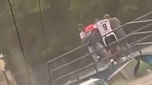 Rescatan a familia y a su perrito por inundación en Guadalajara, Jalisco