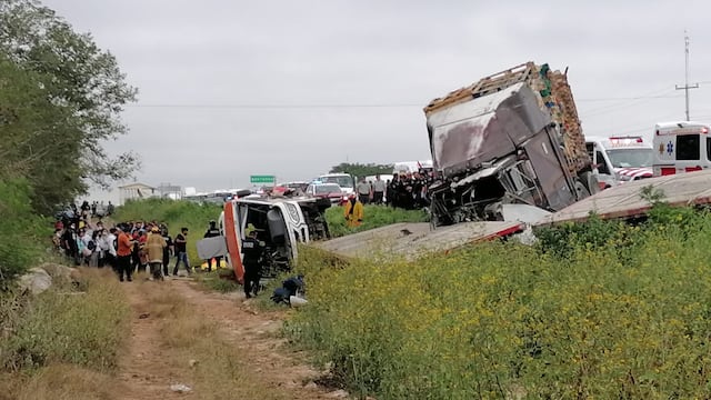 Se registró un choque entre autobús y tráiler en Yucatán, el saldo es de un muerto y 34 heridos