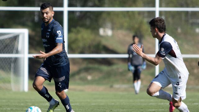 Tecatito Corona en Rayados