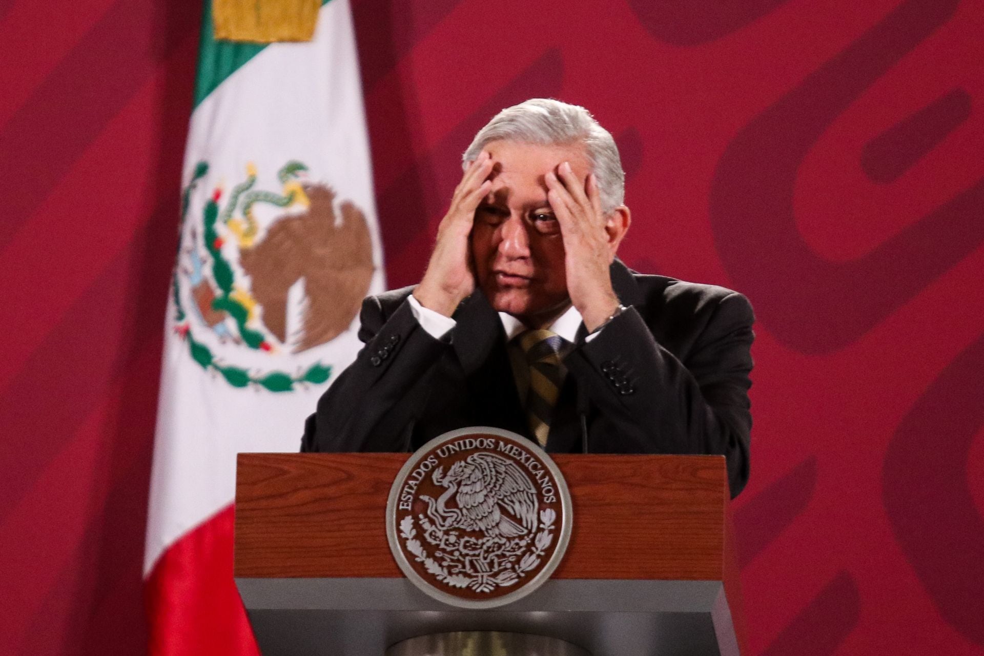 Andrés Manuel López Obrador durante la conferencia de prensa donde se expusieron los resultado del sorteo del avión presidencial.