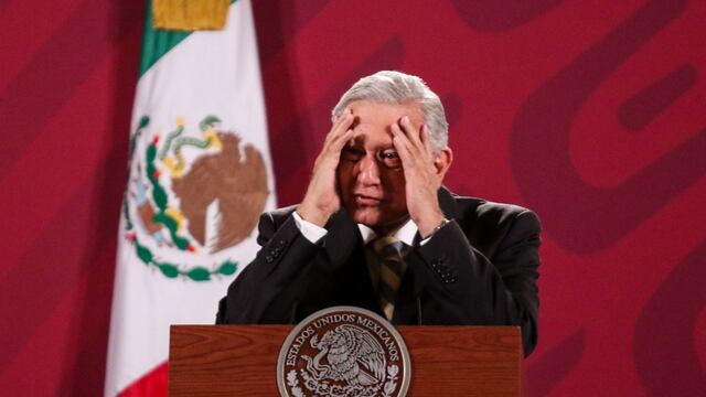 Andrés Manuel López Obrador durante la conferencia de prensa donde se expusieron los resultado del sorteo del avión presidencial.