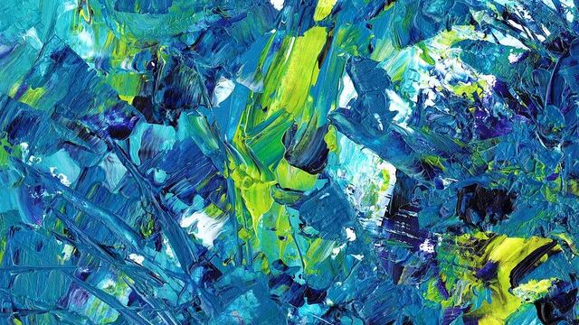 Un hombre usa su pene y trasero para pintar cuadros.