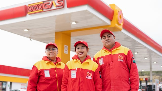 FEMSA celebra 135 años de crecimiento.