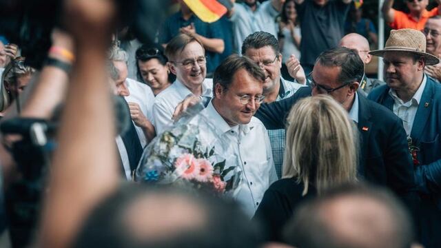 Gana partido de ultraderecha desde tiempos de Adolf Hitler