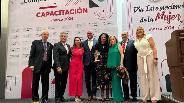 Firman compromiso de perspectiva de género