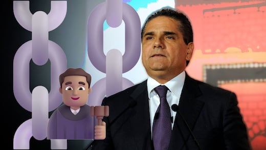 Silvano Aureoles enfrenta orden de aprehensión por caso Arantepacua