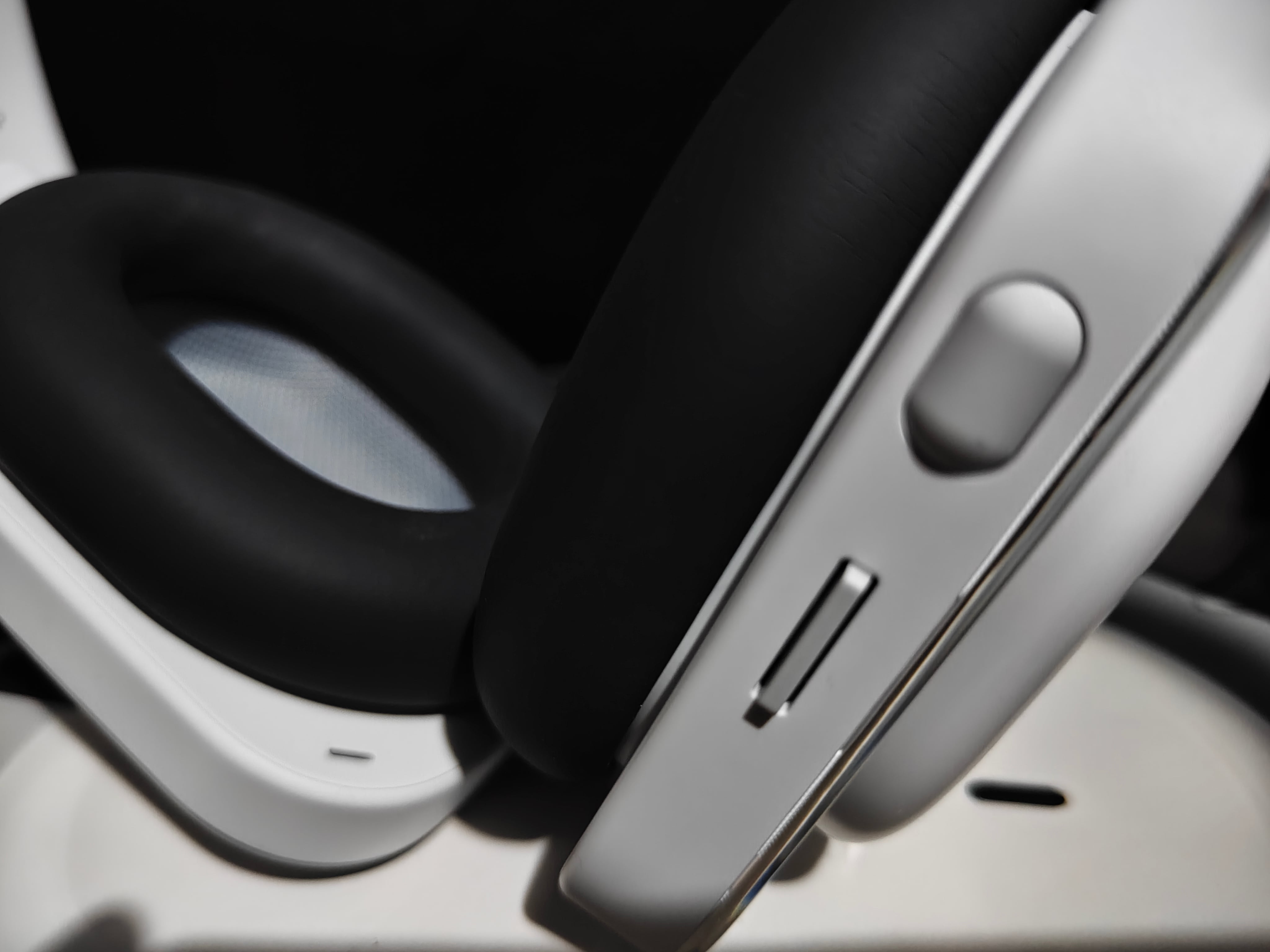 Nothing Headphone (a)