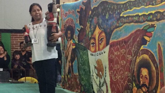 El caso de Marichuy, demostró que para el INE, el que gana es quien hace trampa, porque quien acata la ley siempre termina por ser el tonto del cuento. Parece ser que en el caso del INEE, también. Esperemos que no.