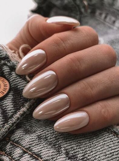 uñas en tendencia con el otoño 2022