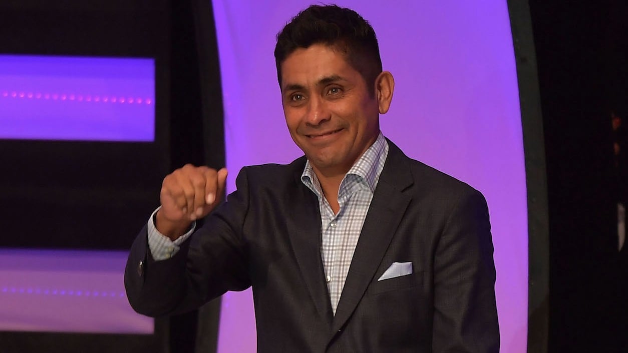 Jorge Campos en una gala del Salón de la Fama.