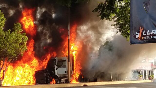 Choque de tráiler en la carretera México-Cuautla.