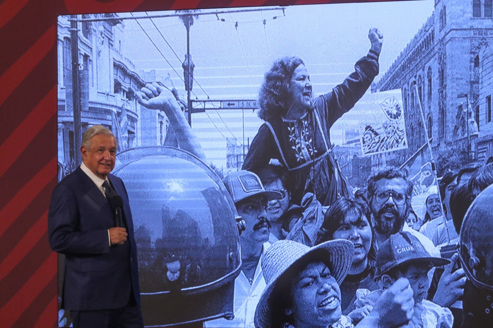 AMLO sobre Rosario Ibarra.