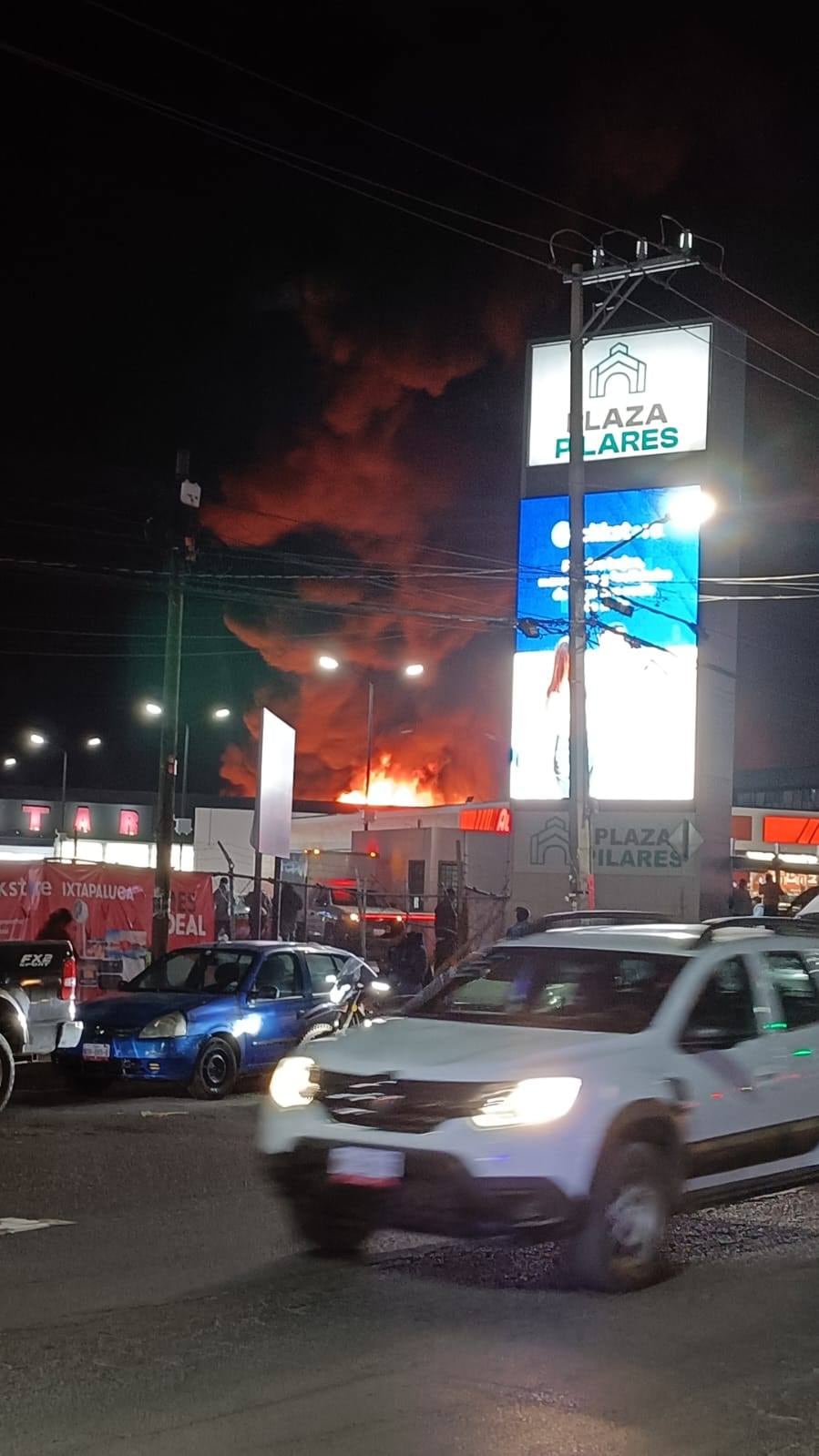Incendio en fábrica de Ixtapaluca