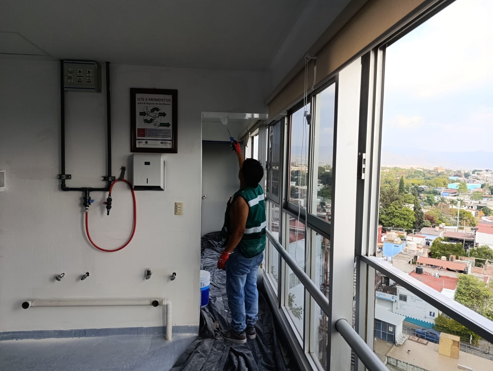 ISSSTE avanza en mejoras del Hospital Regional de Oaxaca luego del bloqueo.