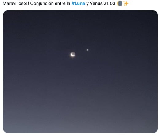 Conjunción entre la Luna y Venus