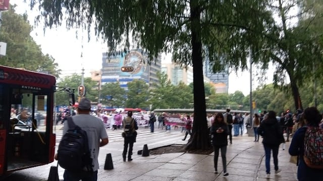 Línea 7 afectada por bloqueo