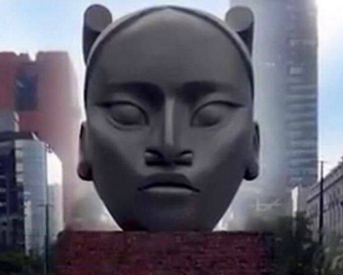 Estatua de la mujer indígena