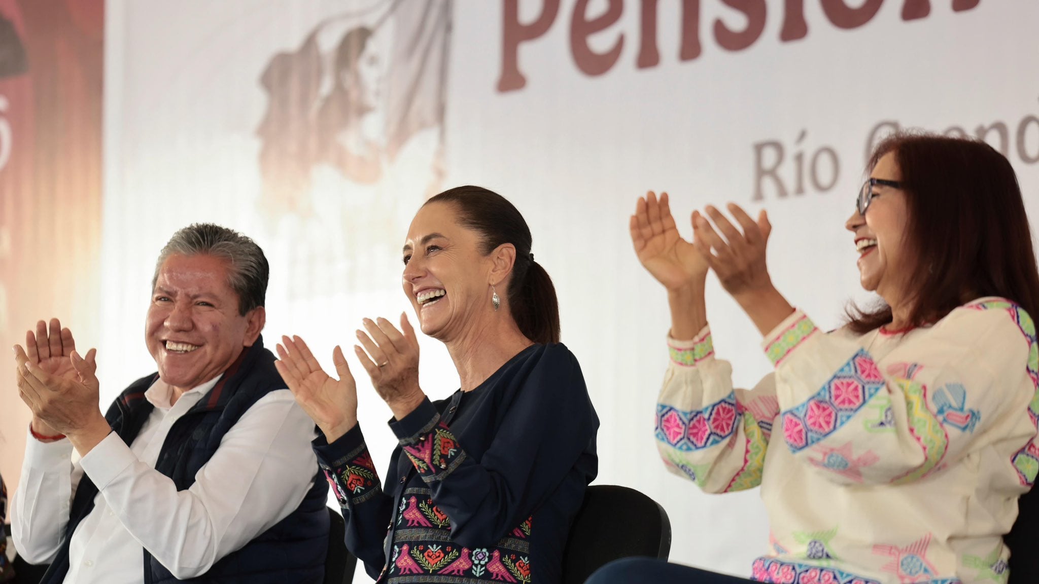 Sheinbaum reconoce a las mujeres de México en evento de Bienestar en Zacatecas