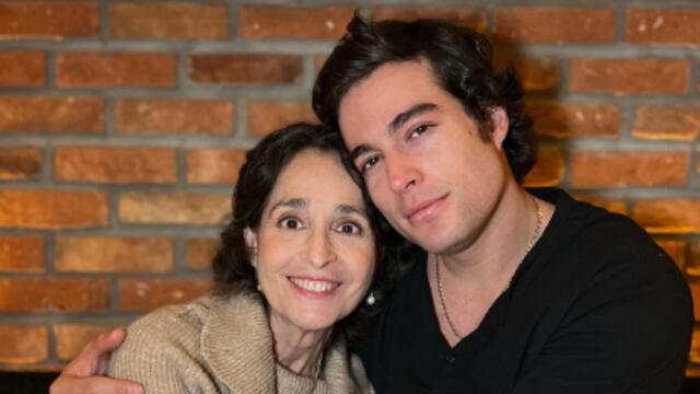 Danilo Carrera y su mamá