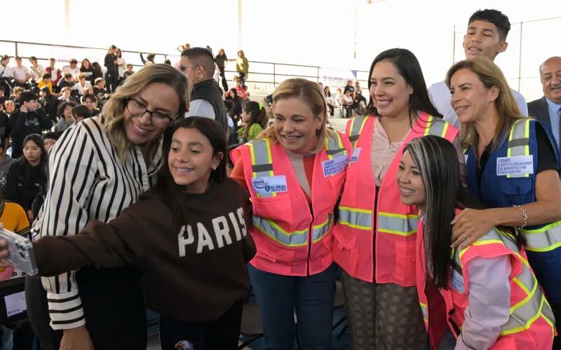 Inicia Maru Campos mejora de 45 escuelas con “Juntos Construimos”.