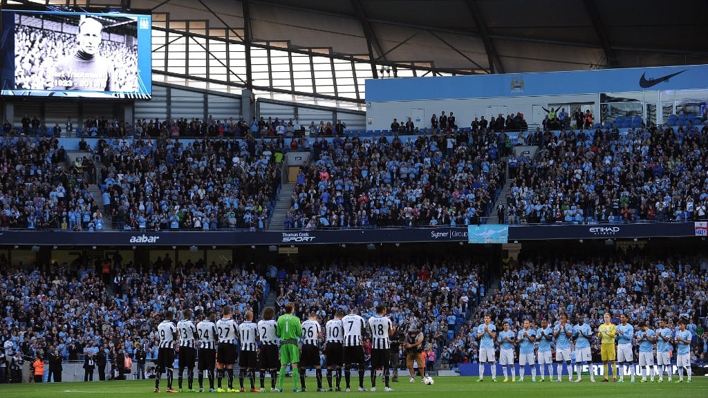 Gobierno británico autoriza reanudación de Liga Premier a partir de junio