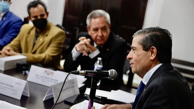 Giovani Gutiérrez en reunión con el sector académico