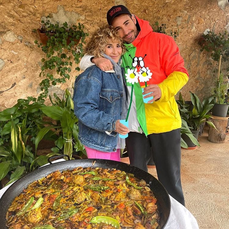 Miguel Ángel Silvestre y su mamá María.