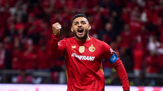 ¿Mundial en riesgo? Confirman que Alexis Vega será operado de la rodilla y se perderá varias semanas